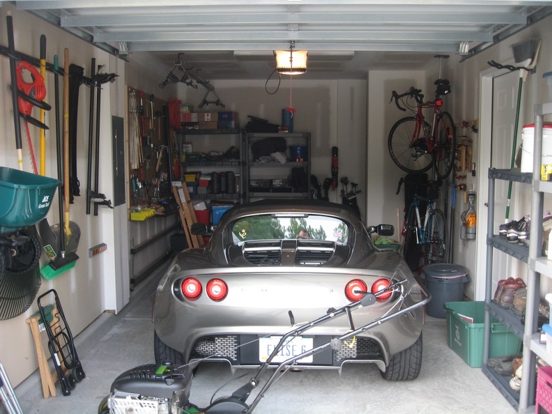 Garage.JPG