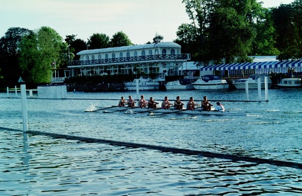 Thames8g